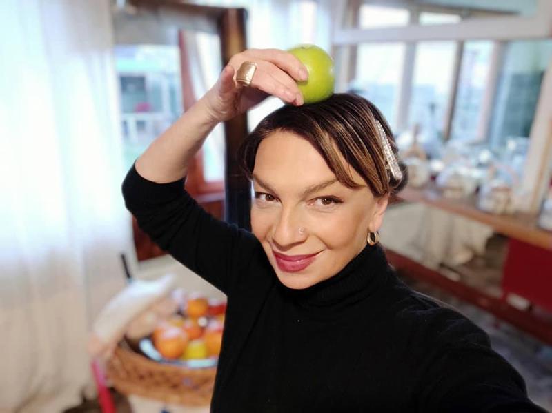 რა პროდუქტებით შევივსოთ D ვიტამინის ნაკლებობა ორგანიზმში - ესმა კუნჭულია თავისი ჯანმრთელობის რეცეპტს გვიმხელს