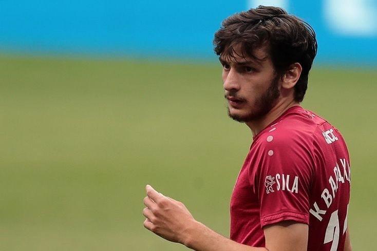 ხვიჩა კვარაცხელია მომდევნო სეზონიდან "ნაპოლის" რიგებში ითამაშებს: რას წერს ფაბრიციო რომანო