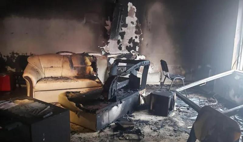 "ნაციონალური მოძრაობის" ინფორმაციით, გლდანში ნიკა მელიას საარჩევნო შტაბის ოფისი დაწვეს