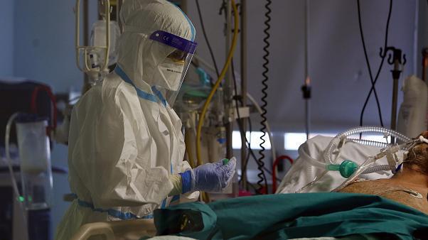 საქართველოში კორონავირუსით კიდევ 45 პაციენტი გარდაიცვალა