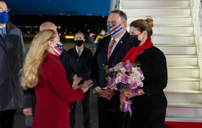 "აღფრთოვანებული ვარ თბილისში ყოფნით" - რას წერს მაიკ პომპეო Twitter-ზე საქართველოში ჩამოსვლის შემდეგ