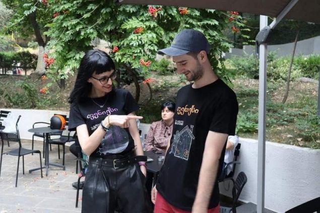 რომანი, სადაც მკითხველი მონაწილეობს სიუჟეტის ფორმირებაში - „ფენიქსი“ ახლა უკვე ჟურნალ "გზასთან" ერთად