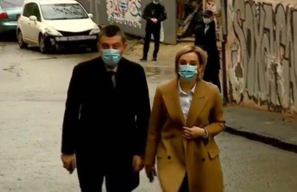 "პოლიტიკურმა პროცესმა უნდა გადაინაცვლოს პარლამენტში, ესაა მთავარი" - პრემიერის განცხადება, რომელმაც საკუთარი არჩევანი მეუღლესთან ერთად გააკეთა