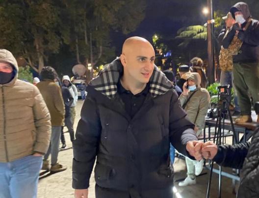 "არ გადავიხდი, ვერ დამიჭერთ" - ნიკა მელია