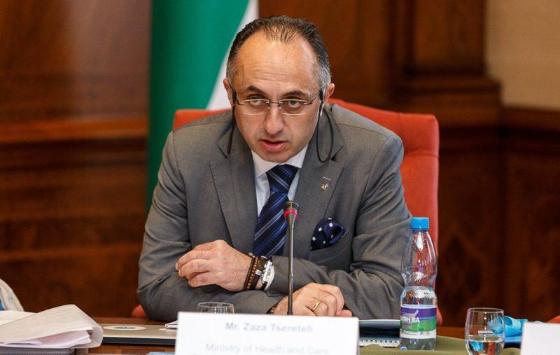 "გაერთიანებულ სამეფოში კორონავირუსის საწინააღმდეგო ვაქცინაციის კარდაკარ შემოვლის პრინციპით დანერგვა დაიწყეს" - რას წერს ზაზა წერეთელი?