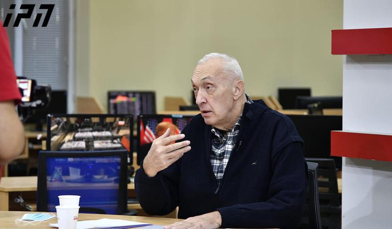 "ცეცხლთან თამაში არ შეიძლება, უახლოეს დღეებში მოსახლეობამ უნდა გააკეთოს არჩევანი" - თენგიზ ცერცვაძე მიმართვას ავრცელებს