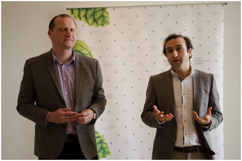 "ერთმანეთს დიდი ხანია ვეღარ უგებდნენ" - რა განმარტებას აკეთებენ "გირჩის" პრესსამსახურში ზურაბ ჯაფარიძის გადაწყვეტილებასთან დაკავშირებით