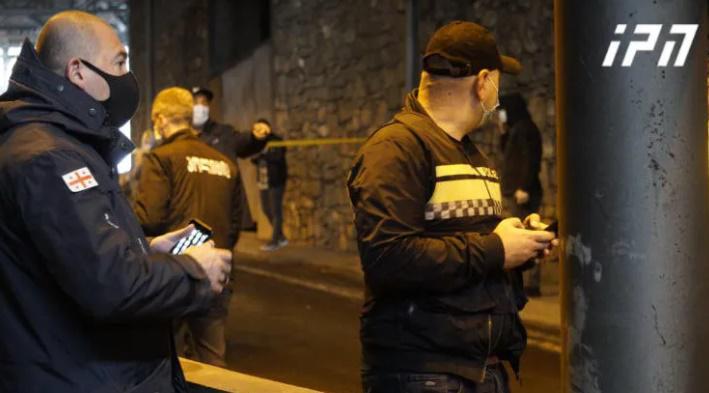 ხმაური პარლამენტთან - სამოქალაქო ატივისტებსა და სამართალდამცავებს შორის დაპირისპირება მოხდა