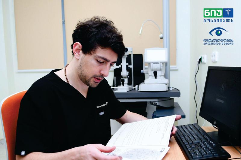 როგორ უნდა მოიქცეთ თუ მხედველობის არეში მცურავ წერტილს ან გაელვებას ხედავთ – ოფთალმოლოგი შოთა თადუმაძე ბადურის ჩამოცლაზე