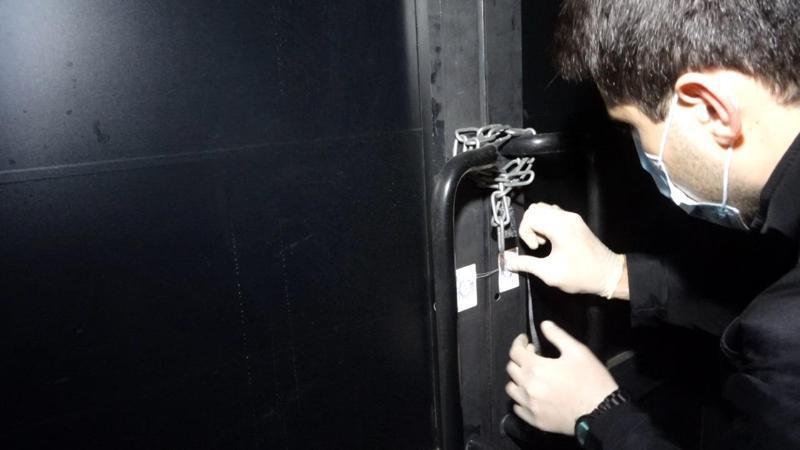 პოლიციამ თბილისში, ხმის ჩამწერი სტუდიის - შპს "ინ და ჰაუსის" სახელით შენიღბულ ღამის კლუბს საქმიანობა შეუჩერა