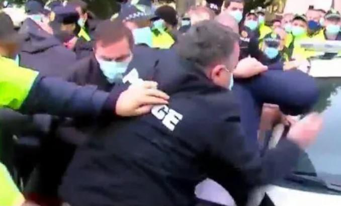 შსს - აჭარის მთავრობის სახლთან აქციაზე ადმინისტრაციული წესით 6 პირია დაკავებული