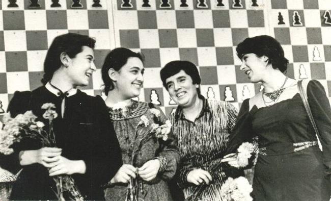 "ზოგიერთი რუს კომუნისტ მაღალჩინოსანს არ მოსწონდა ისეთი საბჭოთა საჭადრაკო ნაკრები, რომელშიც მხოლოდ ქართველი ქალები შედიოდნენ“ - The washington post