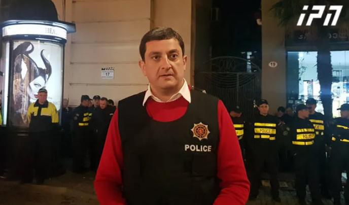 "დამნაშავის დაკავების მიზნით სამძებრო ღონისძიებები ტარდება" - რას ამბობს აჭარის პოლიციის უფროსი ქობულეთში მომხდარ მკვლელობაზე