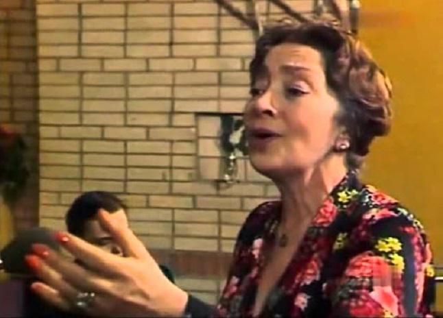 "პარიზში ჰკითხეს თურმე, - თბილისიდან ბრძანდებითო? ფრანგულად უპასუხა: - ო, არა, მადამ, ქალაქ ბანძიდან ვარო" - როგორ შეიქმნა ცინუკი დადიანის "მაგნოლია" და "თეთრი ვარდები“