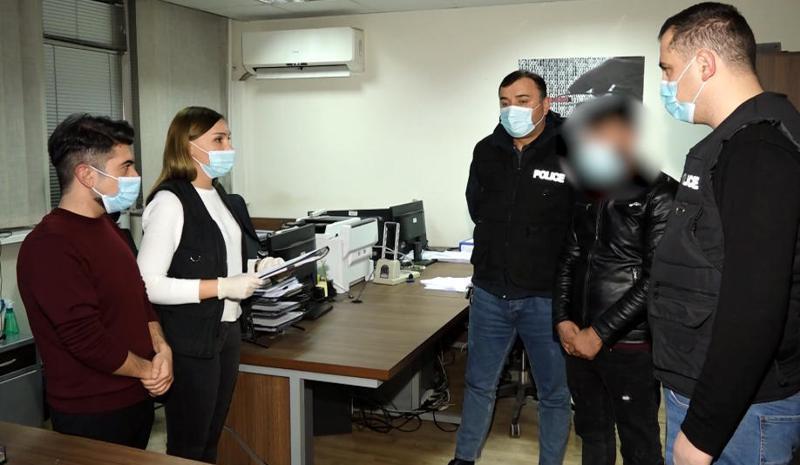 ყალბი ინტერნეტბანკი და ფეიკ-გათამაშება "ფეისბუქზე" - დააკავეს 3 პირი, რომლებმაც 8 ადამიანის საბანკო ანგარიშებიდან ათასობით ლარი მოიპარეს