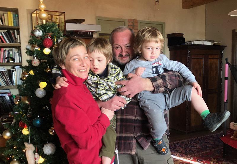 "ტურისტულ ბიზნესს ვიწყებთ დუშეთში" - მეურნე ექსპრეზიდენტის ახალი გატაცება და თემოსა და თომას საახალწლო სამზადისი