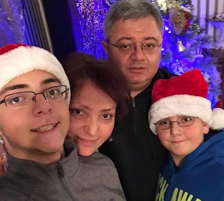 "მე და დათომ თეთრი სახლი ვერ ვიპოვეთ, ახლა თავად განსაჯეთ, როგორ ვიყავით" - ერთ-ერთი ყველაზე ცნობილი წყვილის განსაკუთრებული ახალი წელი