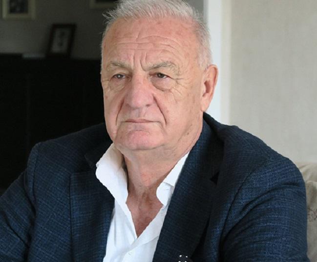 "ბიძინას მარტო ფეხებში აქვს იმდენი ჭკუა, რამდენიც ჩვენს ოპოზიციონერებს - თავში" - გივი სიხარულიძე