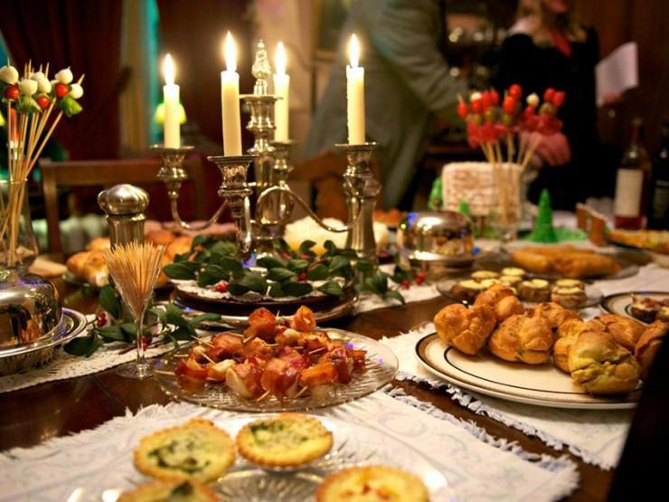 "ვახშმობისას არ გამოიყენოთ საზიარო ჭურჭელი" - სადღესასწაულო შეკრების უსაფრთხოდ გატარებისთვის დაავადებათა კონტროლის ცენტრის რჩევები