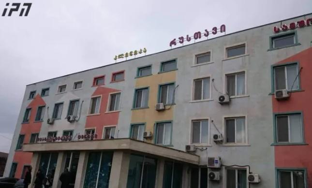 რუსთავში გაზის გაჟონვის შედეგად დედამ და სამმა მცირეწლოვანმა ინტოქსიკაცია მიიღო