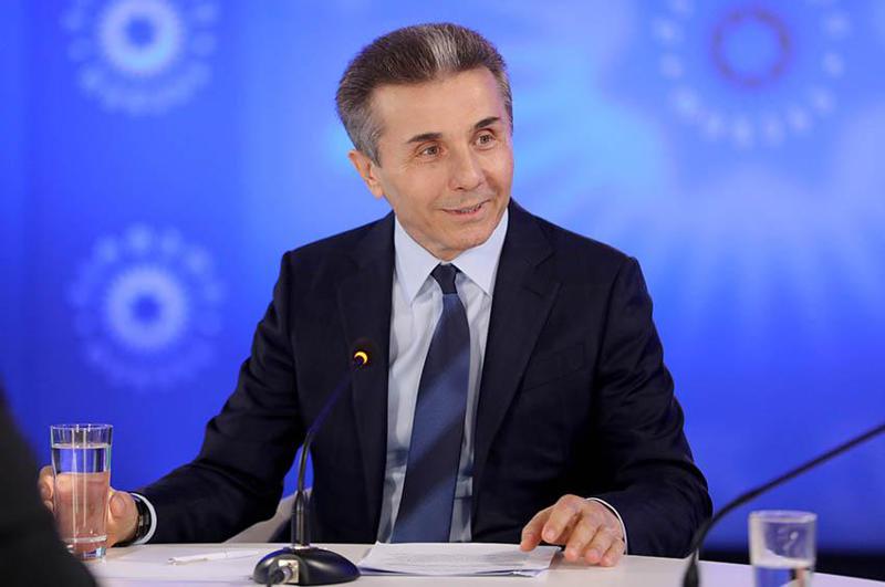 “ვულოცავ ჩვენს ღირსეულ, გმირ ოლიმპიელებს ამ უდიდეს გამარჯვებას! სასიხარულოა, რომ დღეს, საქართველოს ოლიმპიური გუნდი კიდევ ერთ მედალს გარანტირებულად მოიპოვებს“ - ბიძინა ივანიშვილი