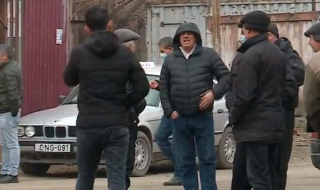 "დედასთან და ბიცოლასთან ერთად შეიჭრა 15 წლის გოგოს სახლში, ძალით წამოიყვანა და 1 საათი გამოკეტილი ყავდა..." - პროკურატურა გარდაბანში მომხდარი გატაცების დეტალებზე