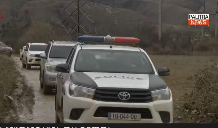 კასპში მამაკაცმა სანადირო თოფის მუქარით ორი მოქალაქე მძევლად აიყვანა - პოლიციამ მოლაპარაკებები წარმატებით დაასრულა, დამნაშავე დაკავებულია