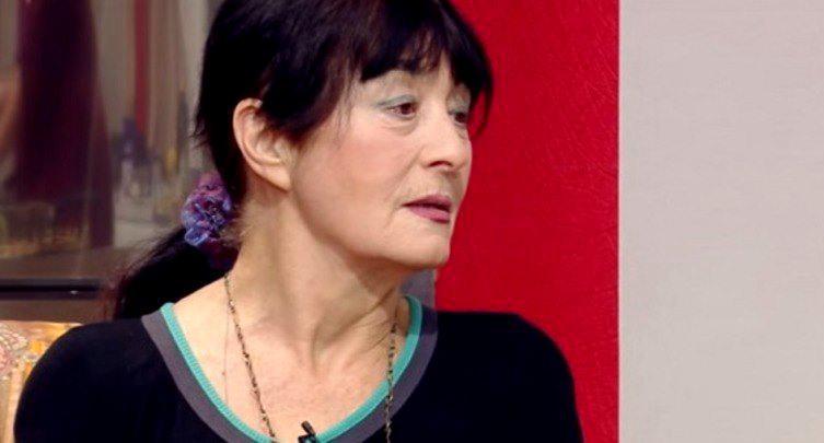 "სად იყო საზოგადოება, როცა ქალბატონ ჯულიეტამდე რამდენიმე კვირით ადრე, დონარა კინწურაშვილი გამოეთხოვა წუთისოფელს?" - გიორგი კალანდია გაბუნიას მონოლოგს ეხმაურება