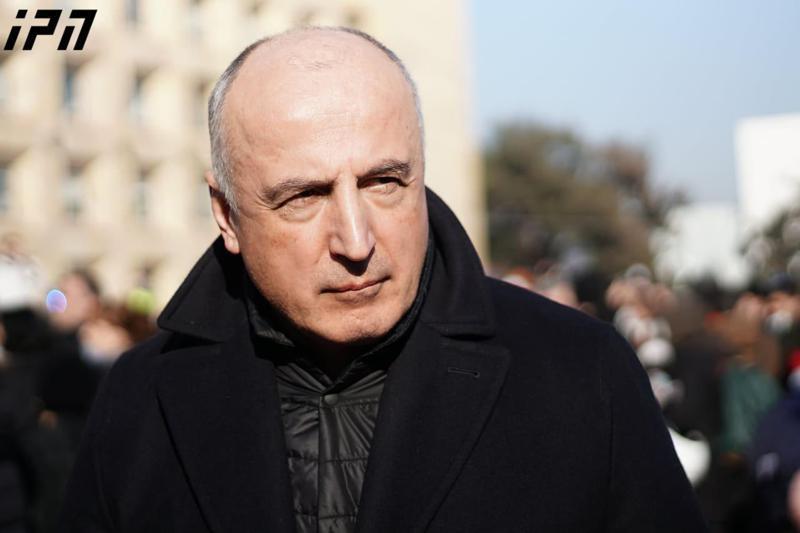 "საუბარი იმაზე, რომ თურმე საჭიროა გაღატაკებული მოსახლეობის დახმარება, რადგან ისინი ზარმაცობენ, აბსოლუტურად არასერიოზულია" - ბადრი ჯაფარიძე პრემიერის განცხადებაზე