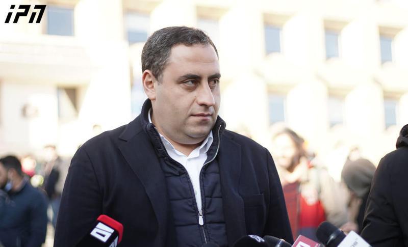 "მოლაპარაკების წინ  მსგავსი შინაარსის წერილი ტაქტიკური შეცდომაა" - "სტრატეგია აღმაშენებელი" ოპოზიციის განცხადებას ეხმაურება