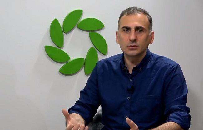 "ზოგს რევოლუცია სურს, ზოგს არეულობა... მე დავამთავრე მაგათთან საუბარი" - რას ამბობს ალეკო ელისაშვილი ოპოზიციასა და საკუთარ გეგმებზე