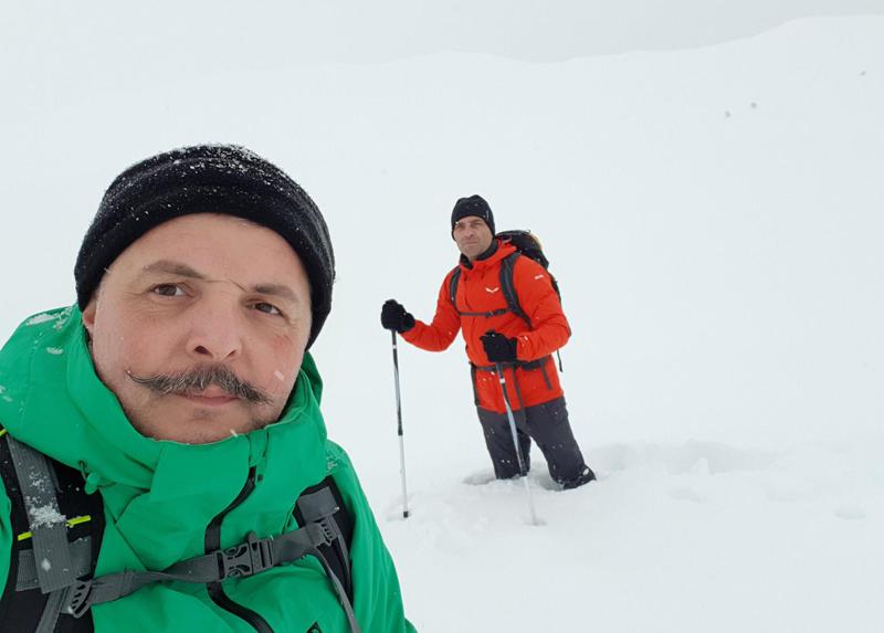 "მწვერვალზე რომ ავედით, ერთმა სალამური ამოიღო და დააკვნესა..." - ცნობილი ქირურგის უცნობი გატაცება და მთის თავგადასავლები