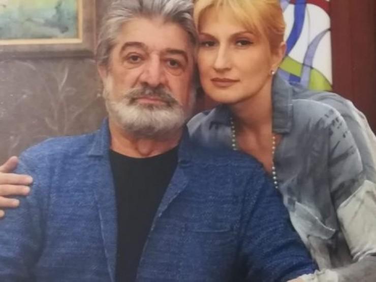 "მამა რეანიმაციაშია ისევ, სტაბილურად მძიმედ" - რას წერს თემურ წიკლაურის ქალიშვილი და რა თხოვნით მიმართავს საზოგადოებას