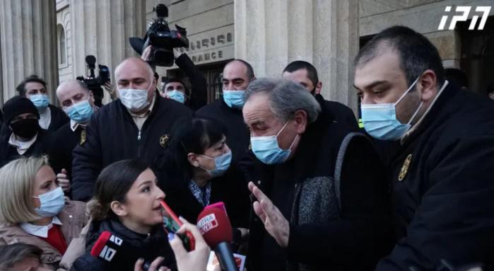 "ვგრძნობ შეგნებული საზოგადოების დიდ მხარდაჭერას..." - ივერი მელაშვილის კომენტარი გათავისუფლების შემდეგ