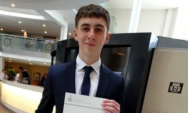 ბრიტანელმა ბიჭმა, რომელიც 10 თვე კომაში იყო, პანდემიის შესახებ არაფერი იცის - ამ პერიოდში მან კორონავირუსი ორჯერ გადაიტანა