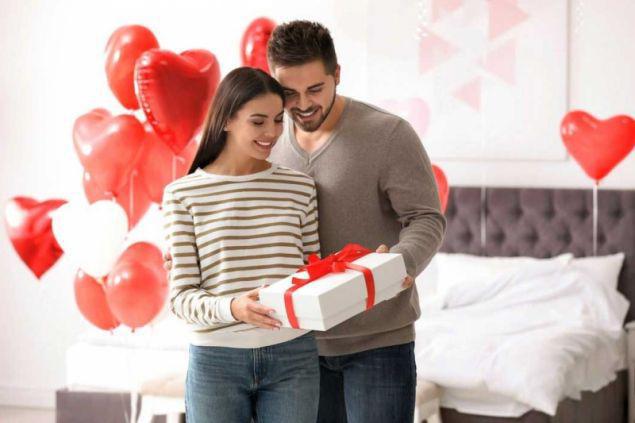 რა უნდა აჩუქო საყვარელ ადამიანს - ვალენტინობის საჩუქრის საუკეთესო იდეები