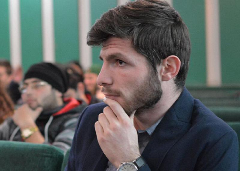 ძალადობის მსხვერპლ გოგონას მამა არ ჰყავდა, დედა კი თურქეთში მუშაობდა - "პოლიციამ 4 თვის წინ იცოდა და მოძალადე არ დაუკავებია... სკოლა იტყუება"