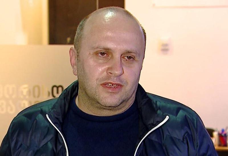 "ინტერნეტით გაიცნეს ერთმანეთი... გოგომ სთხოვა შეხვედრა და მოუყვა თავის მძიმე ცხოვრებაზე" - რას ყვება ადვოკატი ბრალდებულისა და გარდაცვლილის ურთიერთობაზე