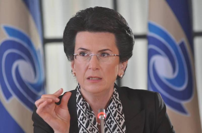 "ოპოზიციის ამომრჩეველი გაგიჟდა, ხან შევდივართ პარლამენტში, ხან არა... კიდევ კარგ ჭკუაზე არიან" - ნინო ბურჯანაძე