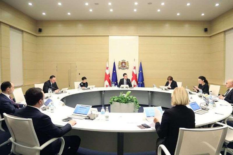 რა ხდება პრემიერ-მინისტრის გადადგომის შემდეგ?