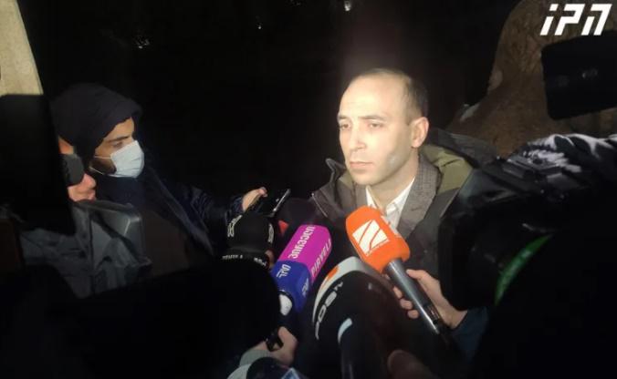 "სავარაუდოდ, გაფრთხილებით დაიწყებენ... თუმცა, არ არის გამორიცხული, პირდაპირ დაკავების ოპერაცია დაიწყონ" - მელიას ადვოკატი აღსრულების მექანიზმზე