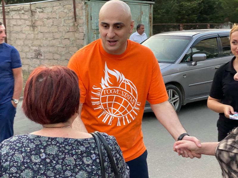 "სულ ვსაყვედურობდი მამაჩემს და დედაჩემს, რატომ დამარქვით ეს სახელითქო" - ნიკა მელია "ნიკანორზე"