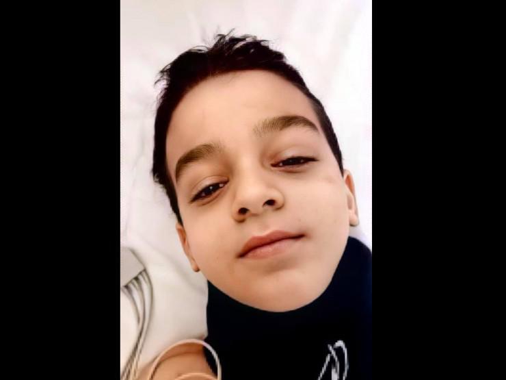 პატარა ლაზარეს, რომელსაც ძვლის სიმსივნე დაუდგინდა, საზოგადოების დახმარება სჭირდება