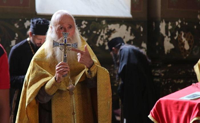 "ღმერთი იქ არის, სადაც სტაბილური შემოსავალია, აპლია ვაჭრობისთვის მზად არის" - აფხაზეთის ე.წ. ეკლესიის მეთაური რუსეთის ეკლესიის შემადგენლობაში შესვლას ითხოვს