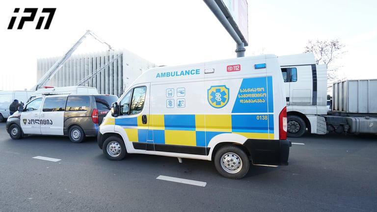 რამდენ ადამიანს დასჭირდა "სასწრაფოს" დახმარება "ნაცმოძრაობის" ოფისთან - დაშავებულთაგან 2 კლინიკაშია გადაიყვანილი