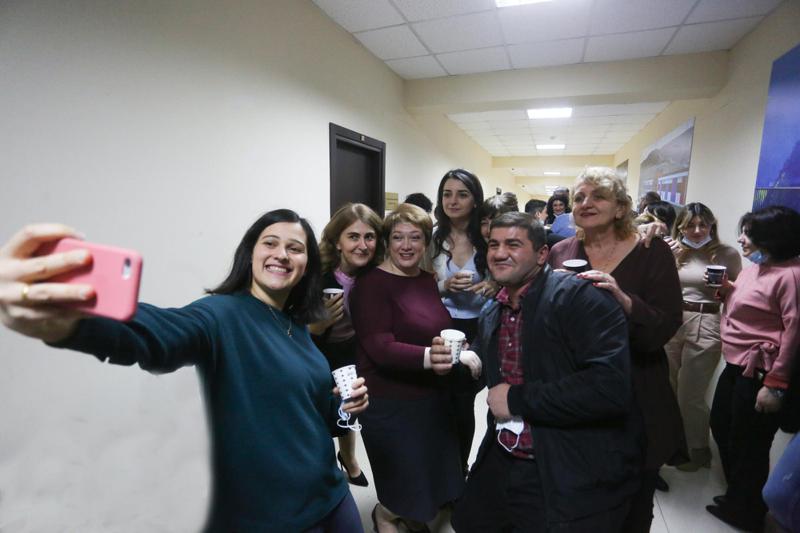 როგორ დაემშვიდობა მაია ცქიტიშვილი სამინისტროს თანამშრომლებს