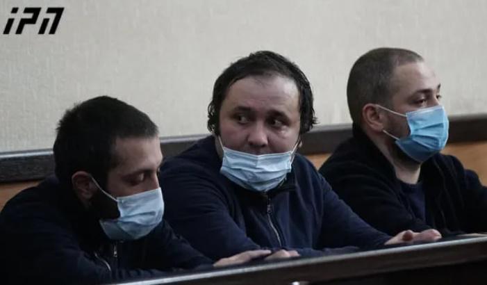 "ისინი "კომენდანტის საათის" დროს ქუჩაში ვახო სანაიას დასახმარებლად ჩავიდნენ"- დაკავებულის ადვოკატი