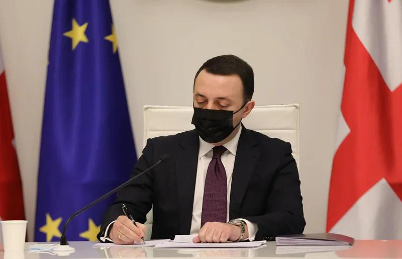 "პირბადის ტარება აუცილებელია - უნდა გვახსოვდეს, რომ თუ ვითარება გაუარესდება, იძულებული გავხდებით გარკვეული შეზღუდვები დავაბრუნოთ" - პრემიერი