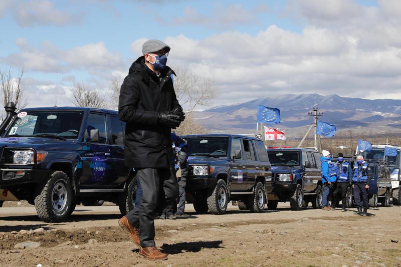 შარლ მიშელის მხარდაჭერა საქართველოს - საოკუპაციო ხაზთან გადაღებულ რა ფოტოს აქვეყნებს ევროპული საბჭოს პრეზიდენტი "ფეისბუქზე"