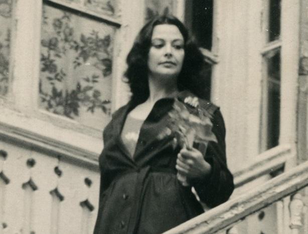 "შვილის დაღუპვის შემდეგ, 14 წლის განმავლობაში დიდი დეპრესია მქონდა" - "როცა აყვავდა ნუშის" ულამაზესი მსახიობის ტკივილიანი ცხოვრება